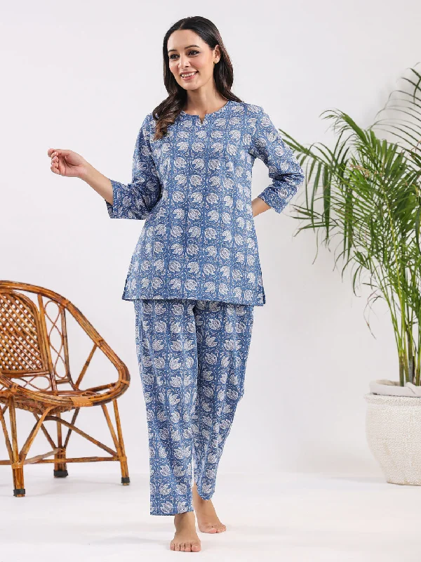 Blue tulip print Cotton Night Suit