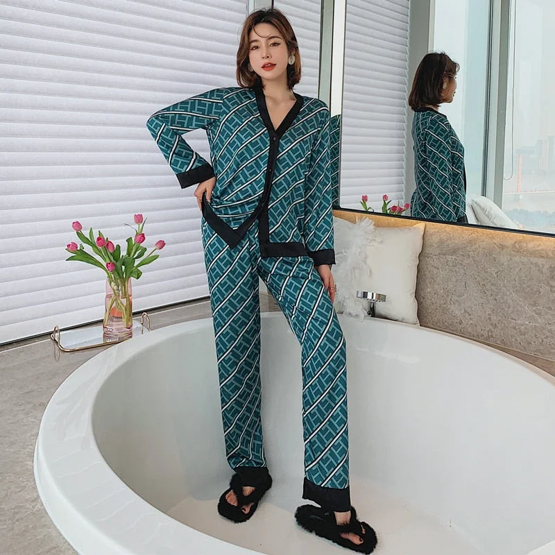 Cross Letter Print Faux Silk  Pajama Set