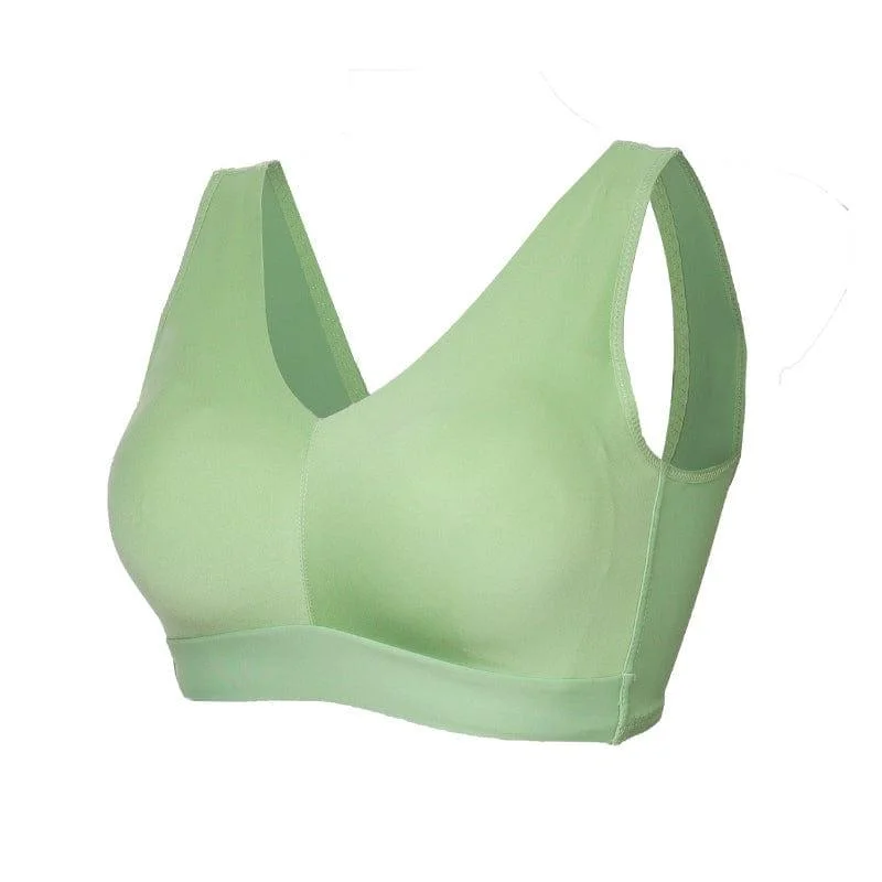 ""Feel like not wearing one"" Plus Size Wireless Sports Bra - Green