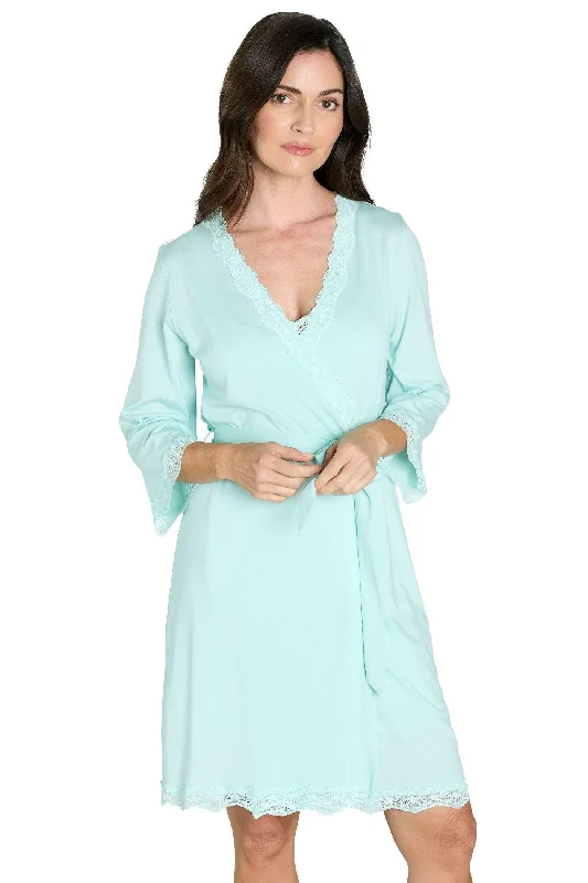 Three Quarter Sleeve Robe